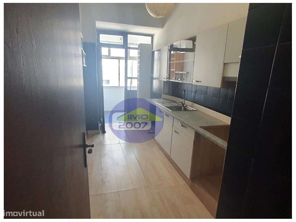Apartamento T2 em Vila Nova de Gaia - Grande imagem: 2/13