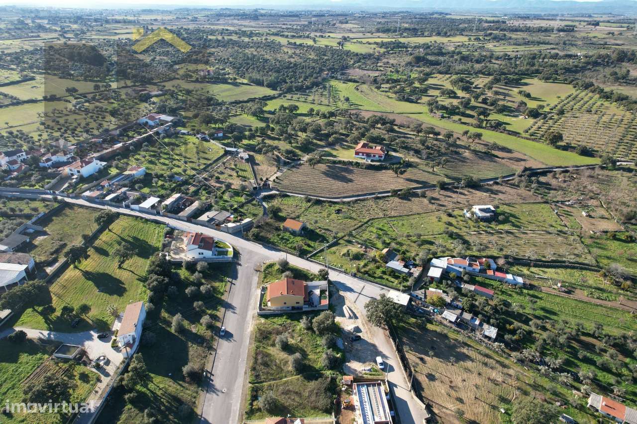 Terreno Para Construção  Venda em Escalos de Cima e Lousa,Castelo Bran - Grande imagem: 5/5