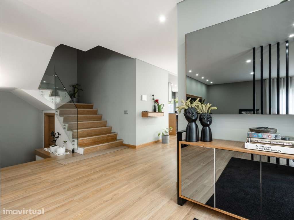 MORADIA T5 DE LUXO EM ANTANHOL, COIMBRA - Grande imagem: 4/51