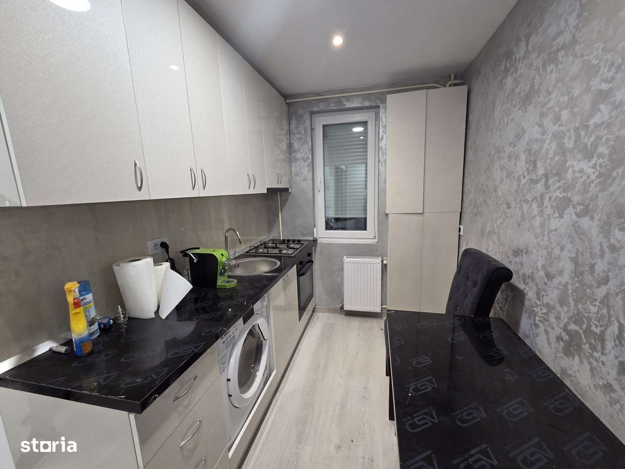 Apartament 2 camere de vânzare Galați, Micro 17-2