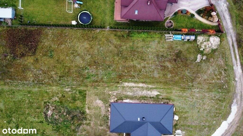 Piętrowy dom w cichym miejscu na końcu drogi - Pełny obrazek: 5/6