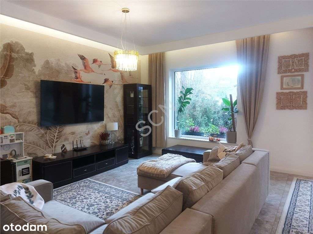 Komfortowy bliźniak z piękną leśną działką-1