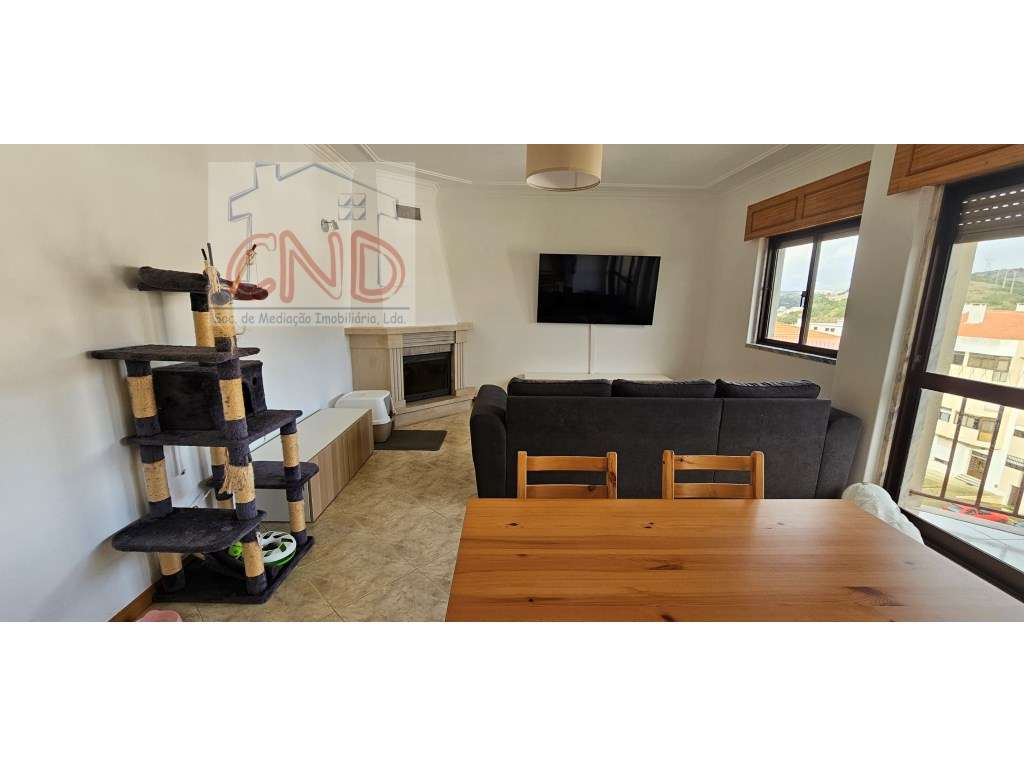 Queluz, T2 para arrendamento - Grande imagem: 2/9