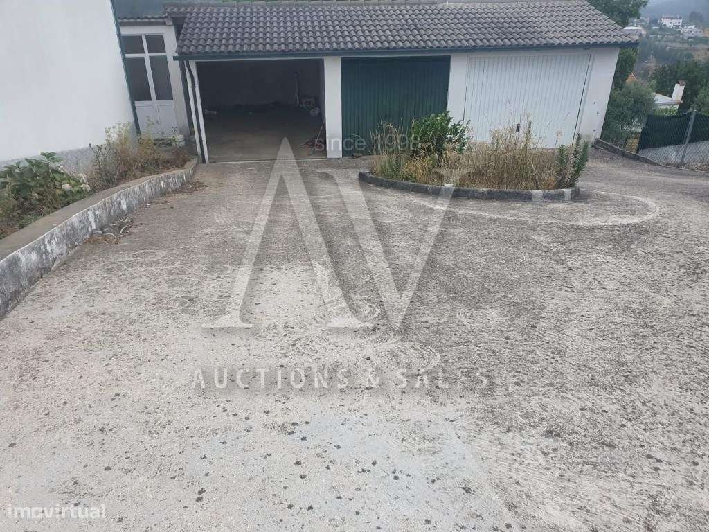 Estacionamento - POMBEIRO DA BEIRA - ARGANIL |POMBEIRO DA BEIRA - A...-0
