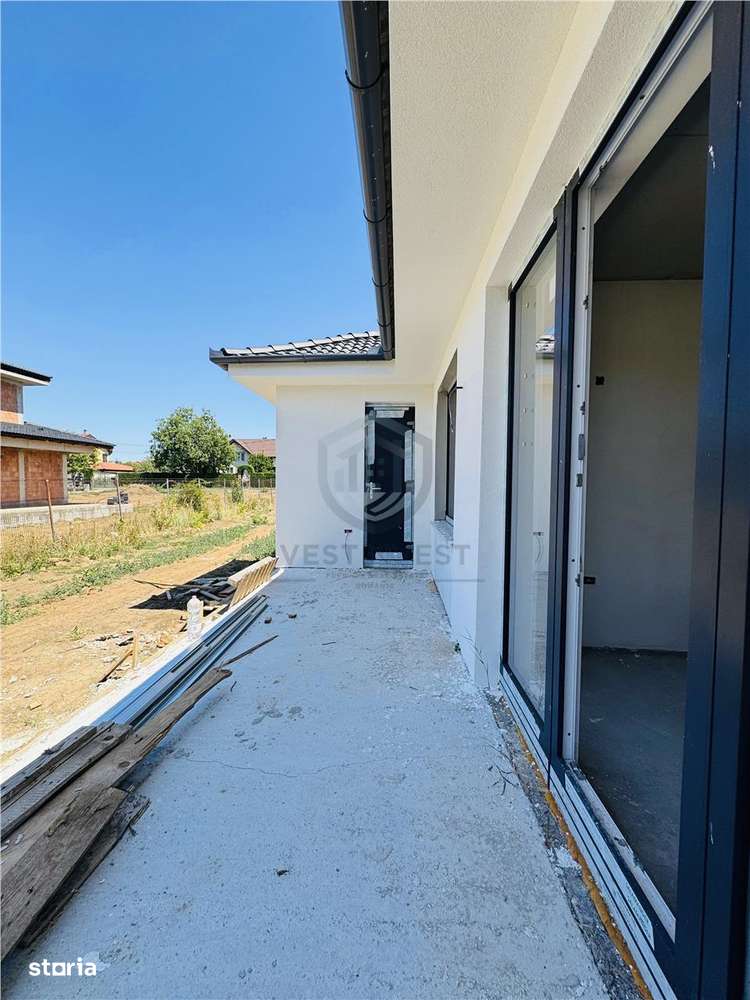 Casa Plan Parter, Semifinisata, Zona Oncea - Imagine principală: 5/5