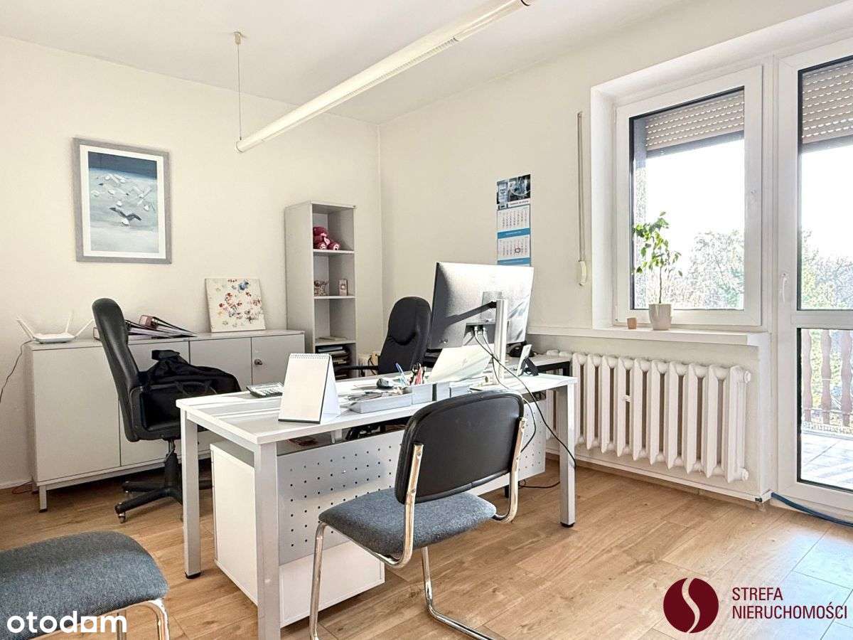 Wolnostojący tuż przy rzeczce Wirynka-11