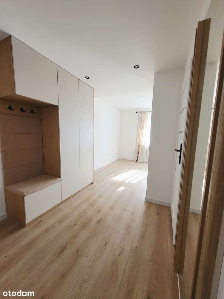 3pokoje po generalnym remoncie w nowoczesnym stylu z meblami na wymiar-13