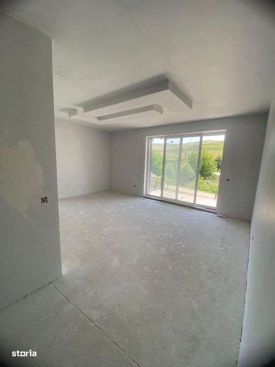 Apartament 3 camere, 2 bai, 2 balcoane, 72mp utili – bloc nou Apahid - Imagine principală: 4/7