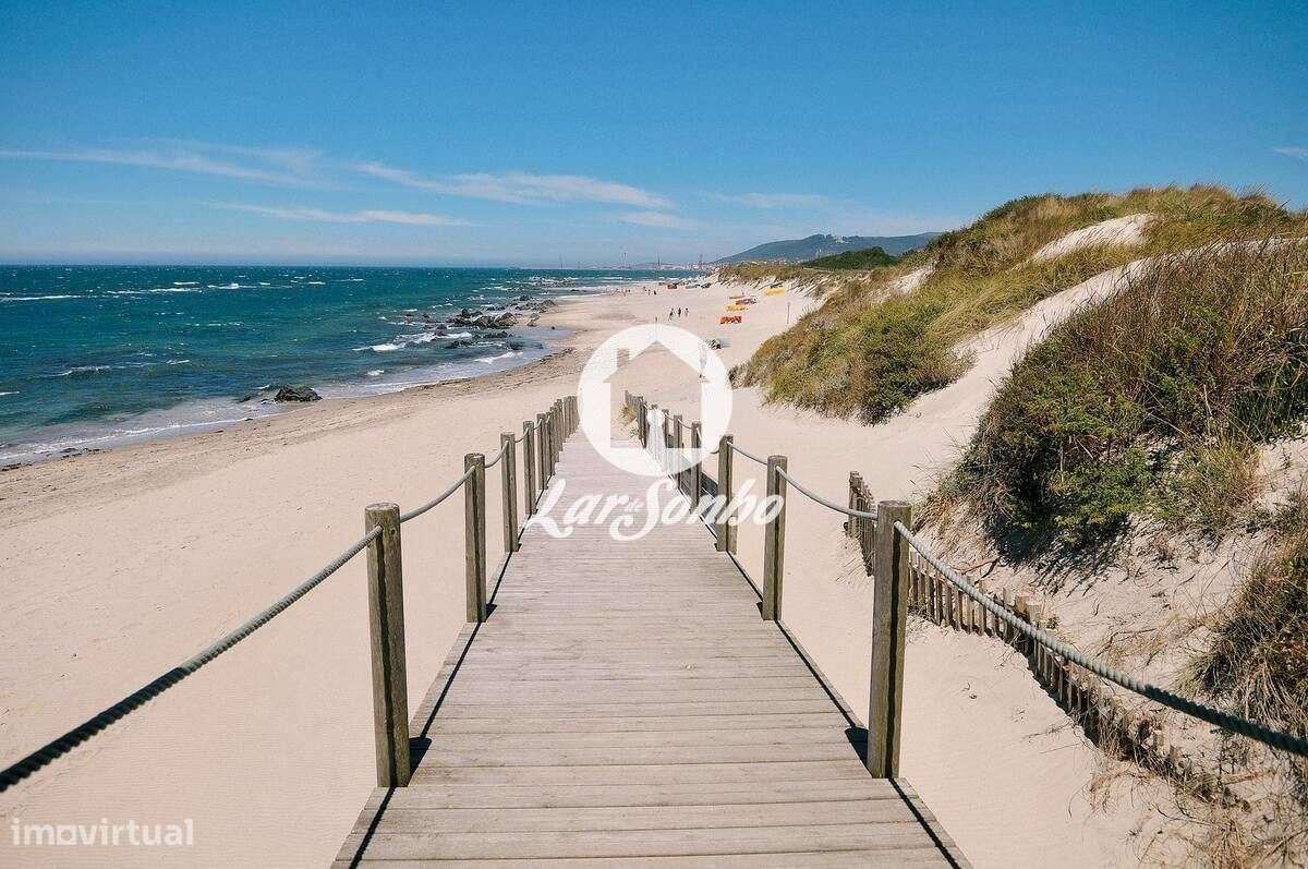 Apartamento T3 Novo no Porto-22