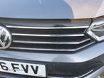 Grila cu Sigla Emblema de pe Bara Spoiler Fata Volkswagen Passat B8 2014 - 2019 [C3913] - 3