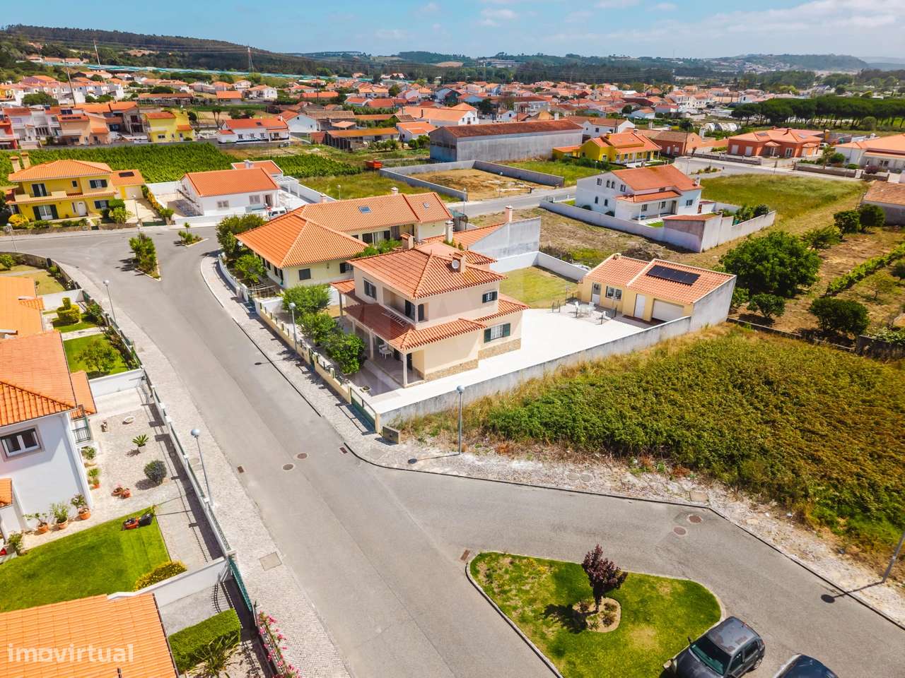 Moradia T4 com Charme em Olho Marinho | 260m² | Lote 734m²-2