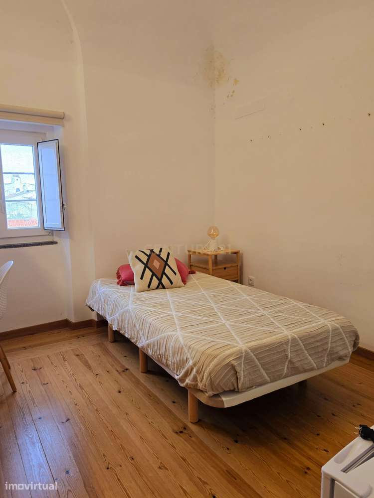 Moradia T6 Duplex no Centro Histórico de Évora – Ideal para Alojamento-34