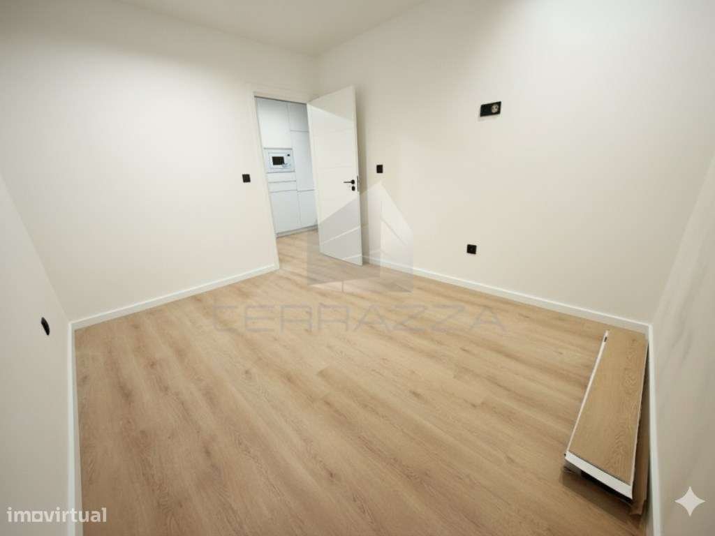 Apartamento novo T1 com terraço - Porto-19