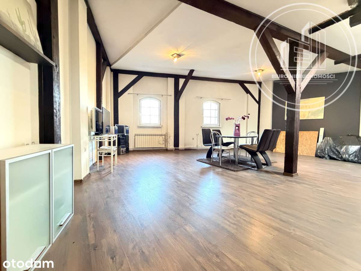 Kamienica w centrum Kożuchowa-246 m2-11