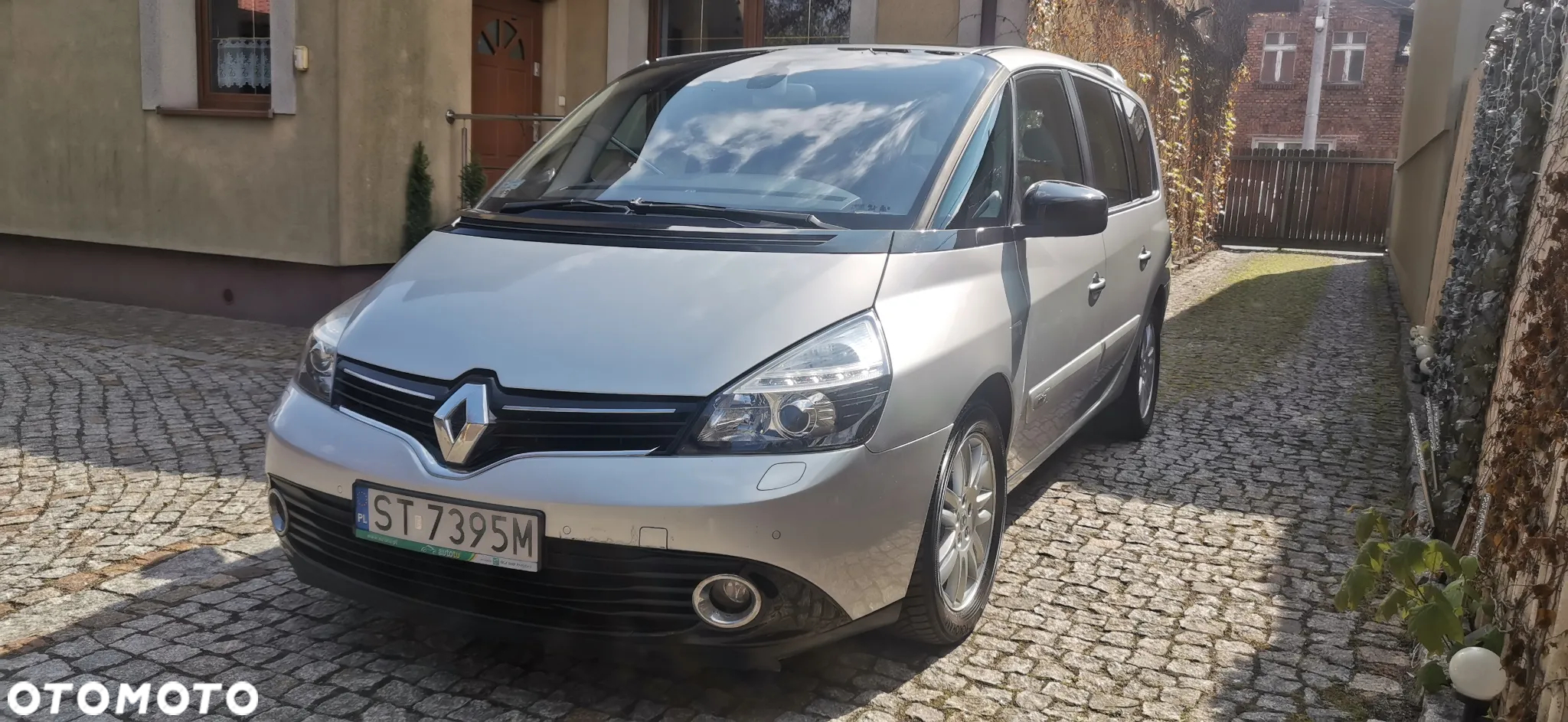 Renault Espace 2.0 dCi 175 FAP Initiale - 9