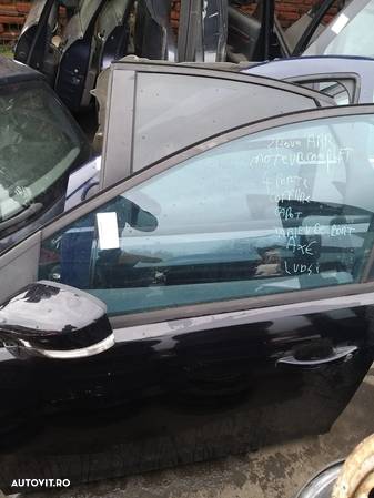 Usa Fata Stanga fara anexe pentru Ford Focus 2 din 2009 Facelift - 1