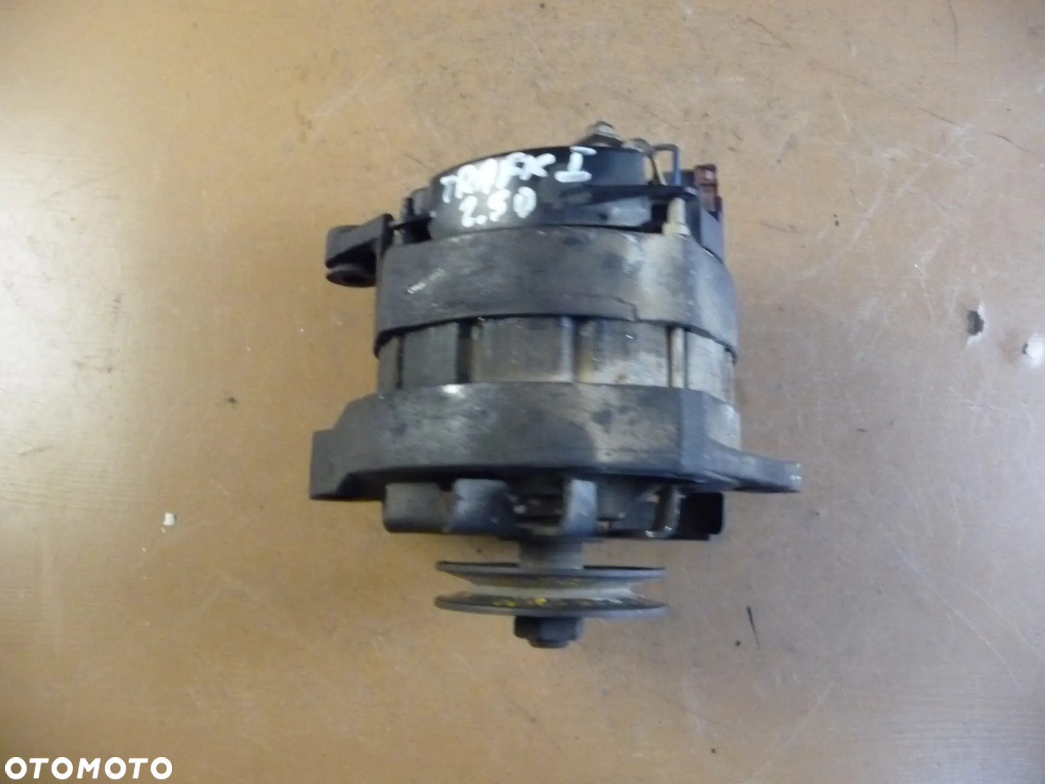 ALTERNATOR RENAULT TRAFIC I 80-00 2.1 2.5D - 2