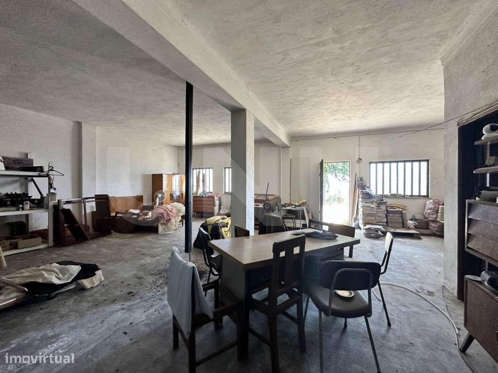 Venda Conjunta: Apartamento T2 com Garagem + Lote de Terreno (3050m...-27