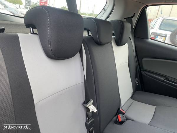 Toyota Yaris 1.5 HSD Comfort - 10
