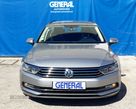 VW Passat 2.0 TDI Confortline DSG - 2