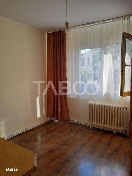 Apartament cu 3 camere 60 mp utili in cartier Manastur Cluj-Napoca - Imagine principală: 4/4