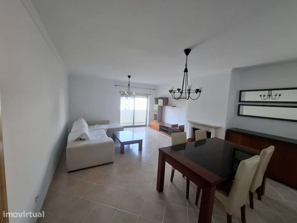 Apartamento T3 com Vista Mar e Garagem Fechada - Grande imagem: 2/19