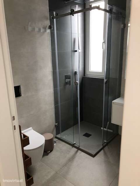 Moradia T3 com piscina, garagem na Aroeira-34