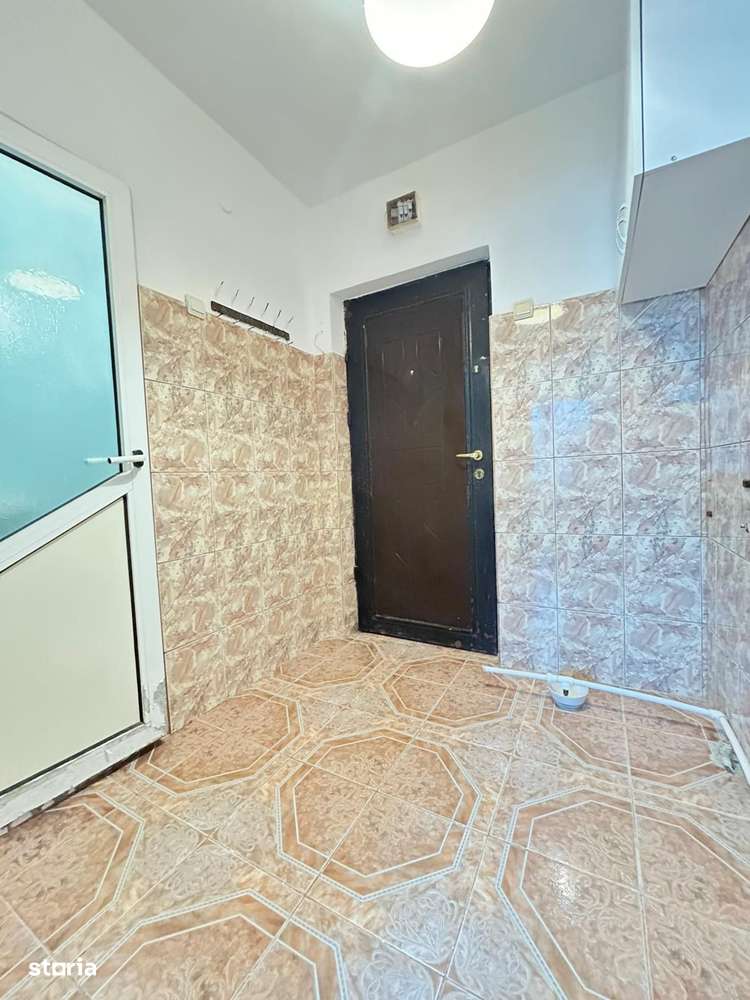 CET - Garsoniera | piata Cet | libera | etaj 3-9