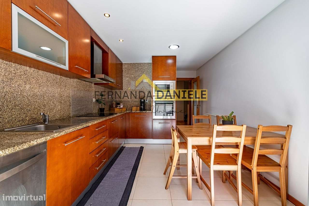 EXCELENTE APARTAMENTO T3 PASSIONISTAS - FEIRA!-13