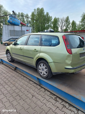 Ford Focus na części - 11