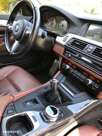 BMW Seria 5 520d Touring - 8