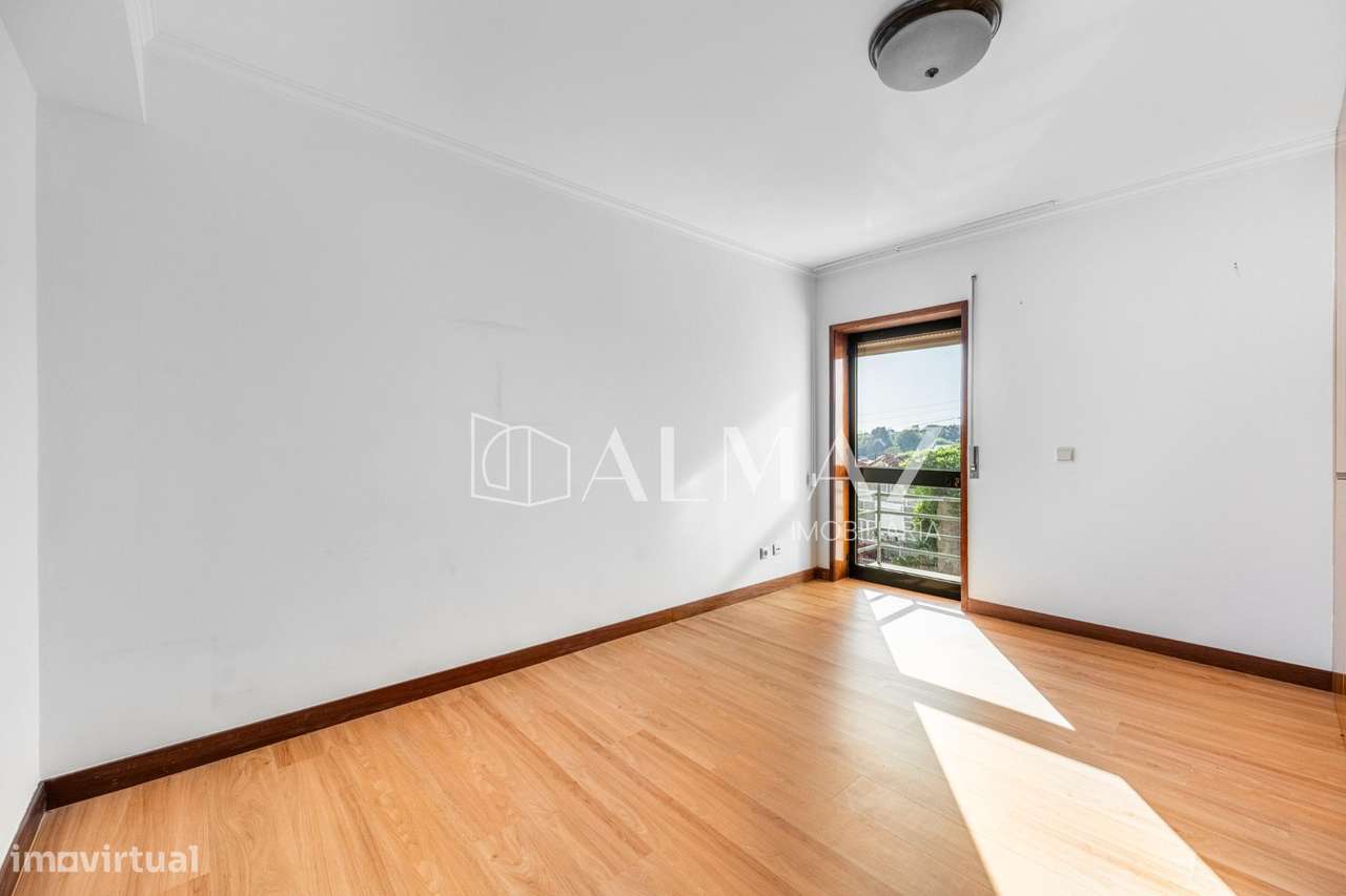 Apartamento T2 em Azurém, Guimarães | Excelente Oportunidade de...-13
