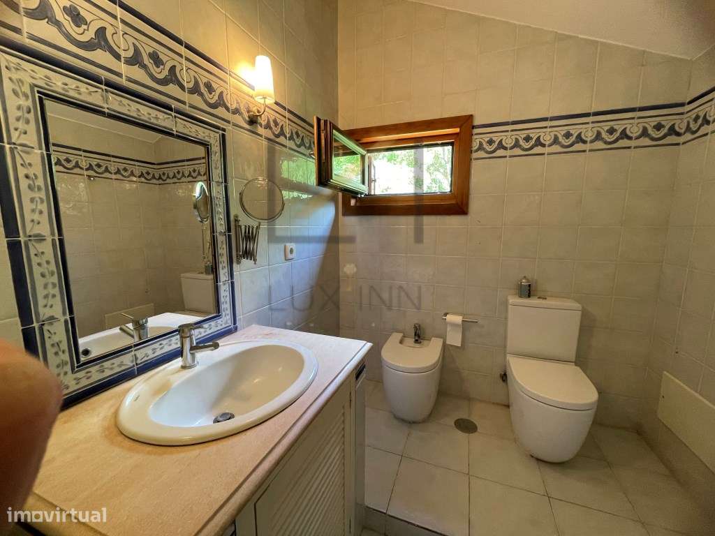 Moradia T4 com piscina e jardim, na Aldeia Grande, Setúbal-44