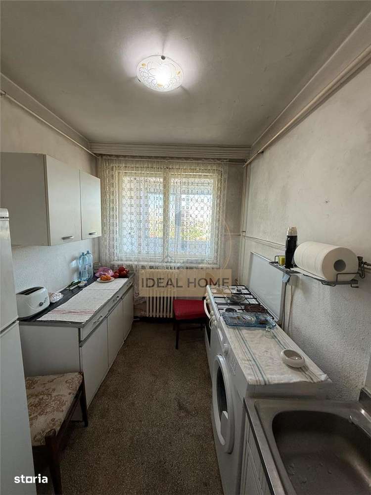 Apartament 2 Camere Decomandat Tatarasi - Imagine principală: 4/6