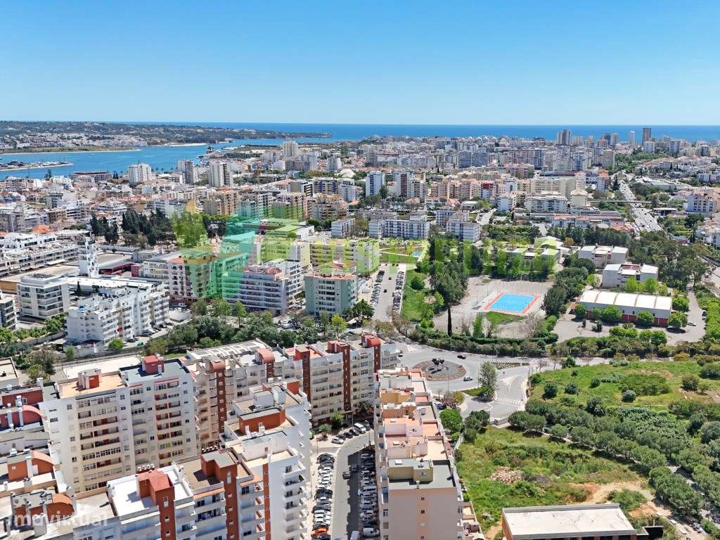 Apartamento T2 com duas casas de banho e espaço de garagem - Grande imagem: 3/28
