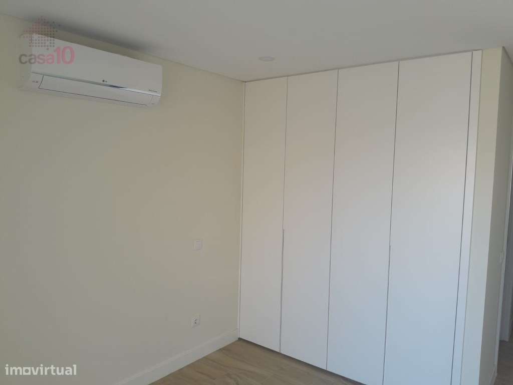 Apartamento T4 Duplex novo para venda em Almancil-12