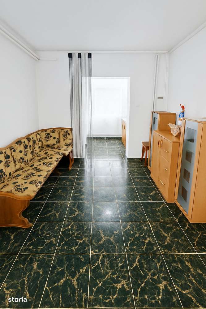 Apartament 2 camere – zona Penes Curcanul, Ploiești-1