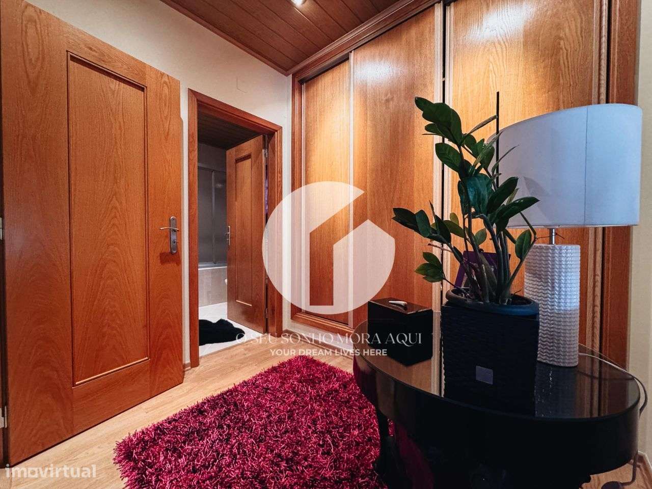 Moradia T4 de luxo mobiliada à venda em Olhão-18