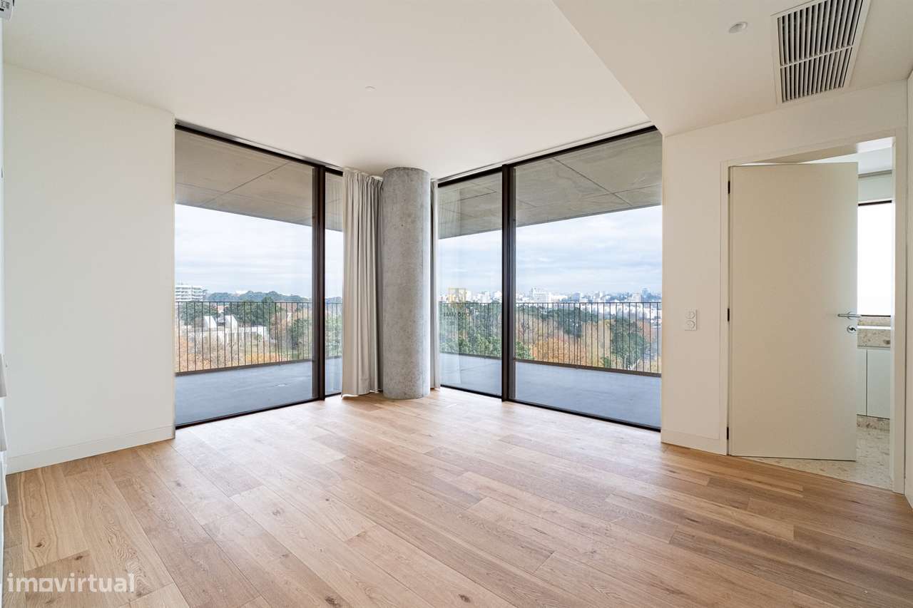 Apartamento T4 Arrendamento em Lordelo do Ouro e Massarelos,Porto - Grande imagem: 2/43