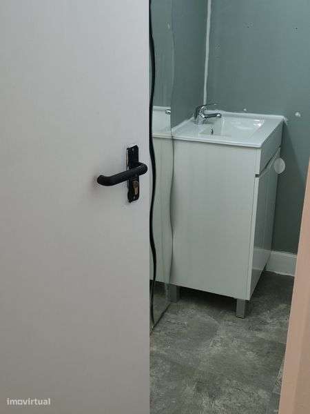 Arrendamento T1 Santo André- Barreiro - Grande imagem: 5/10