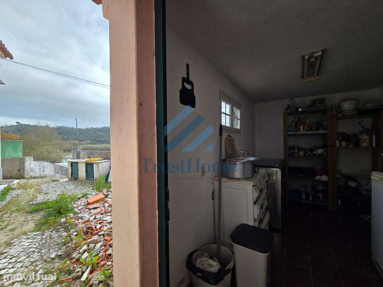 V4 para remodelação em São João da Ribeira a 13 Km de Rio Maior-12