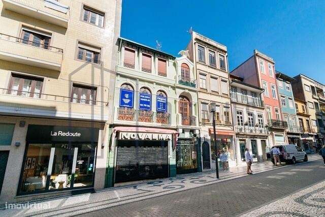 Prédio para reabilitação total - Grande imagem: 1/32