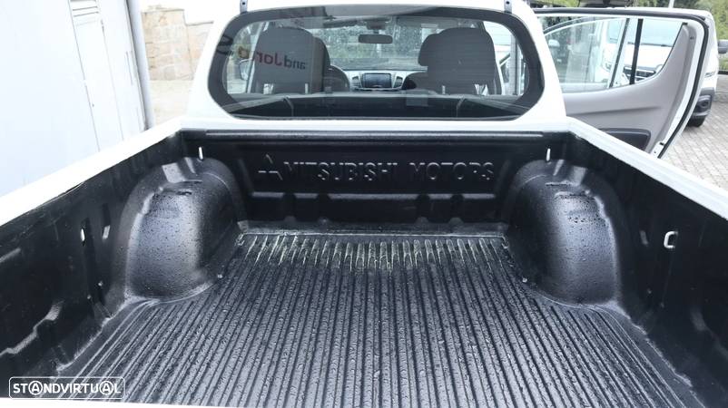 Mitsubishi L200 2.5DID 136 4x4 AC - 6