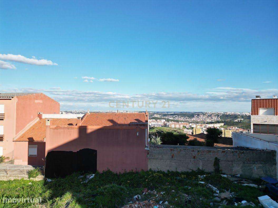 Terreno com licença construção paga - 4 moradias - Grande imagem: 2/18