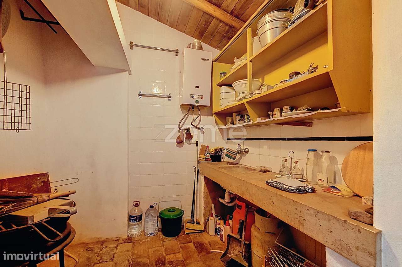 Moradia V2 no centro de São Marcos da Serra-22