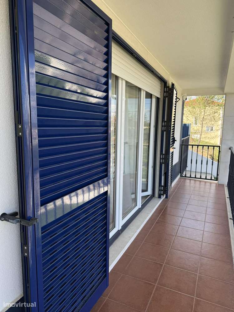 Moradia Semi- Nova T4 de Luxo - M3184/26-22