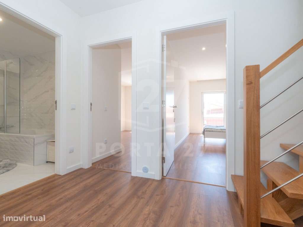 Apartamento T3 Duplex | Figueira da Foz, Coimbra-24