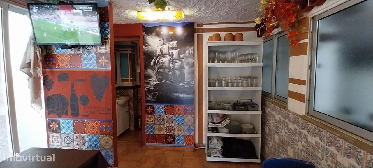 ️ Churrasqueira Totalmente Equipada na Zona Ribeirinha Frente ao Rio - Grande imagem: 3/32