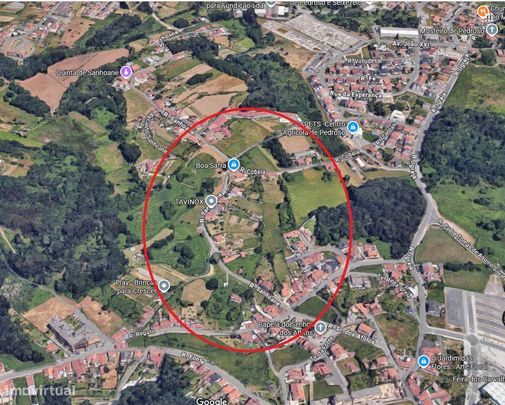 Terreno com 15.912m2 são 3 artigos em Sanhoane, Carvalhos. Pedroso.-0