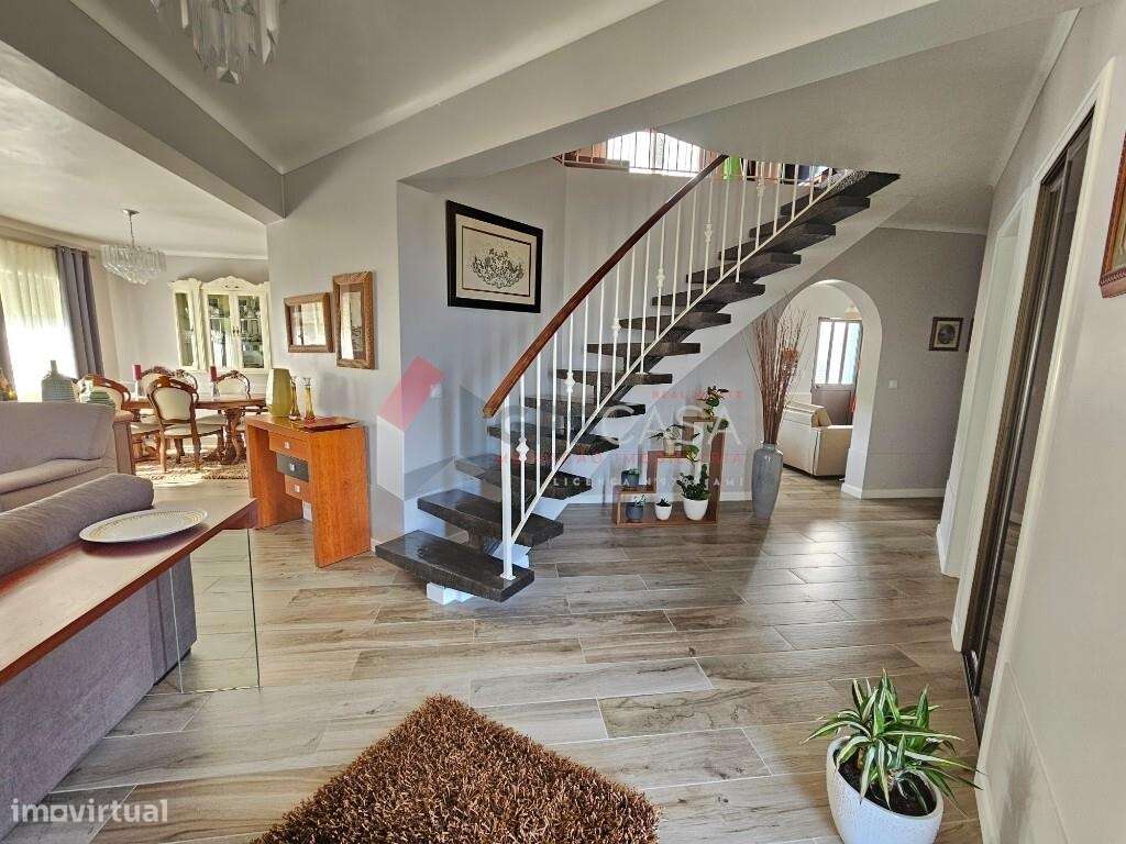 Moradia com vista mar e pronta a entrar-13